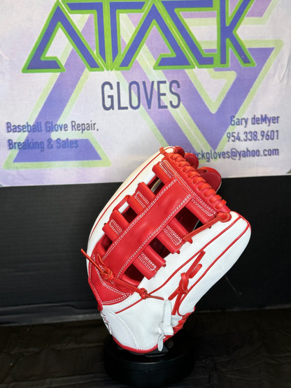 AG21 Cardinal Red/White Single Post Double Bar Web