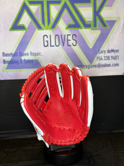 AG21 Cardinal Red/White Single Post Double Bar Web