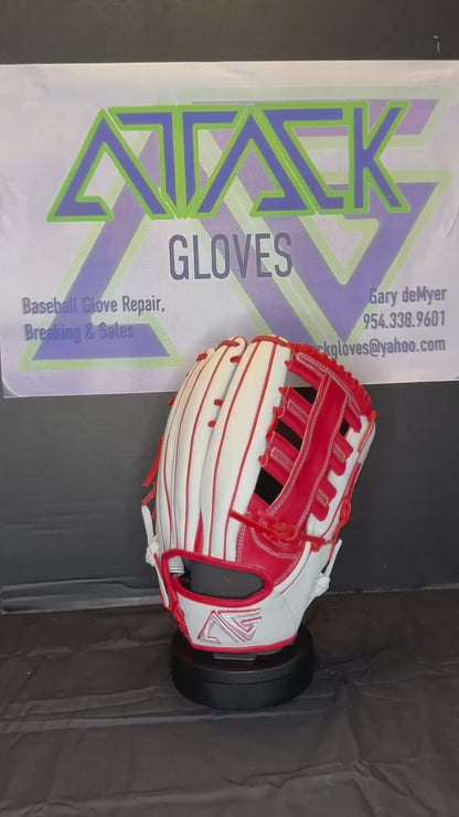 AG21 Cardinal Red/White Single Post Double Bar Web